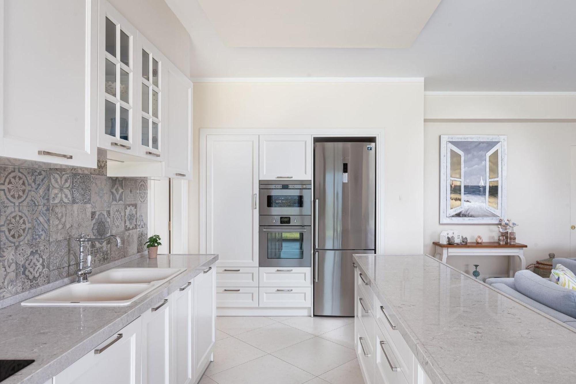 Villa Fantasia Isthmia Bagian luar foto